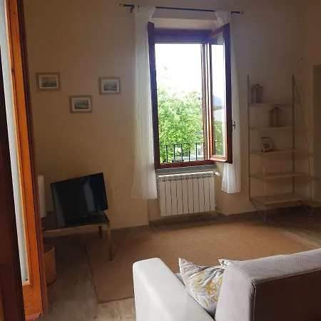 La Casa Acero * Lurago dʼErba