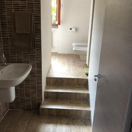 La Casa Acero Lurago dʼErba